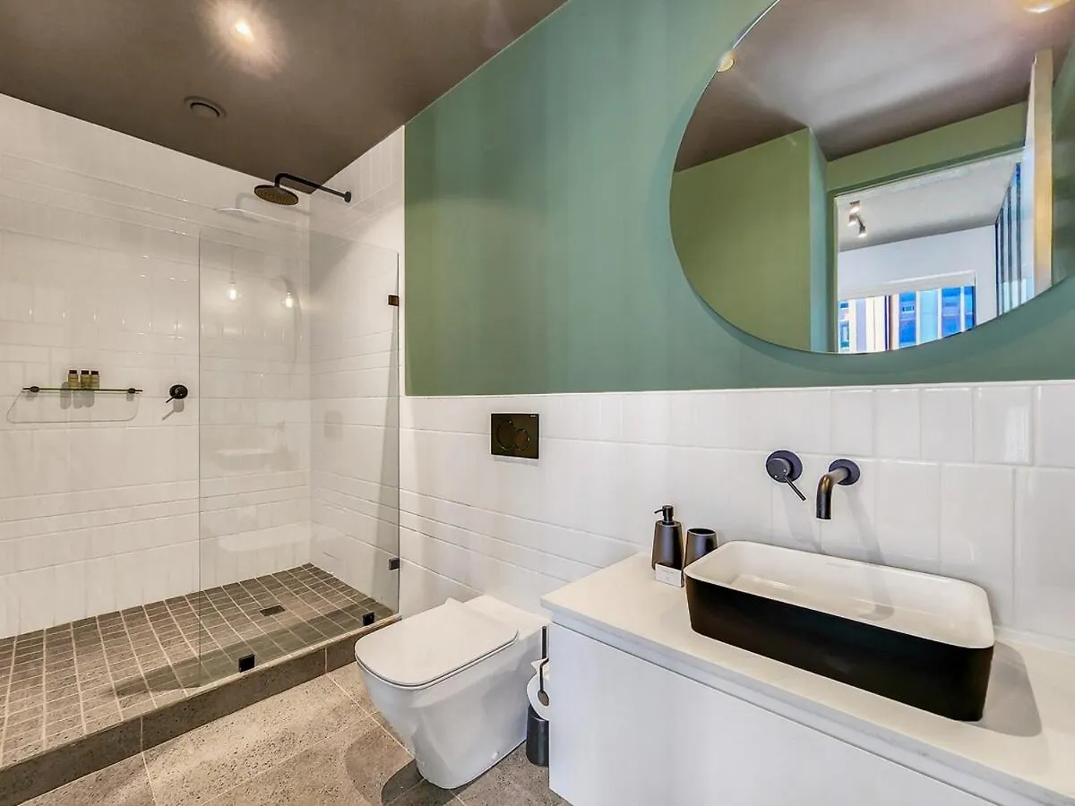 Sunny, 3Rd Floor, Spacious, Fast Wifi-Pool Cape Town South Africa