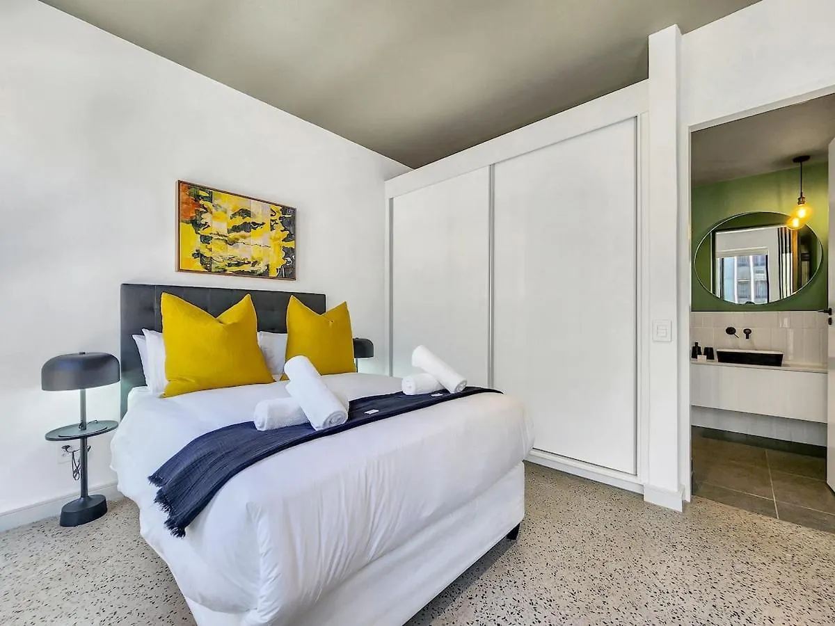 Apartment Sunny, 3Rd Floor, Spacious, Fast Wifi-Pool Cape Town
